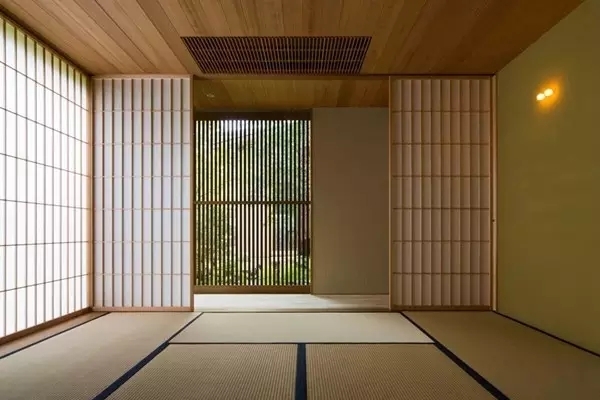 走进日本的别墅：看着外观朴素 究竟豪华在哪里？