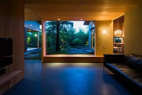 走进日本的别墅：看着外观朴素 究竟豪华在哪里？