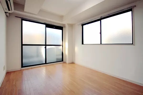 关于房租，看看日本人对“空室”问题和“欠费”问题如何支招